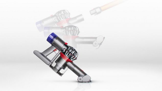 Použití ručního vysavače Dyson V8 